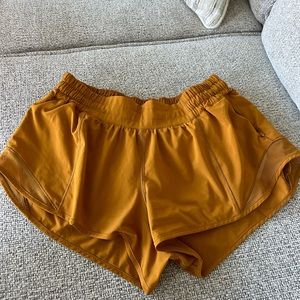 Lululemon hotty hot shorts